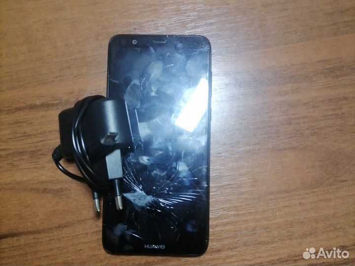 HUAWEI P Smart, 3/32 ГБ