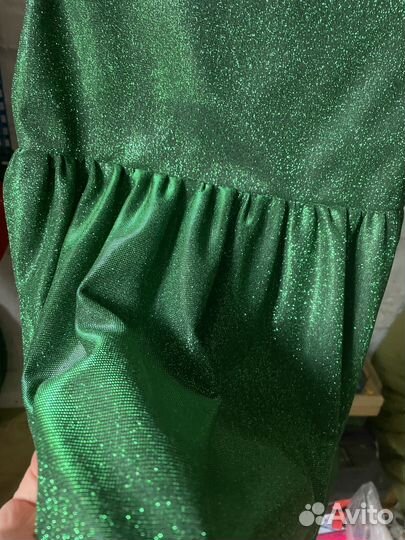 Платье зеленое вечернее 146