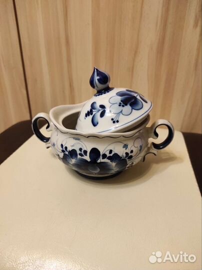 Гжель Сахарница коллекционное