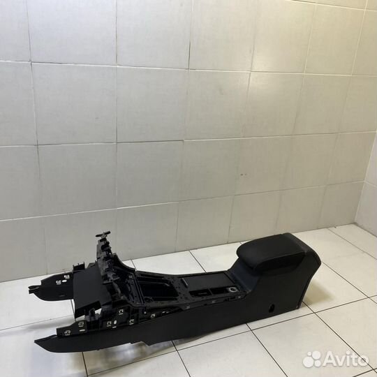 Консоль центральная Volkswagen Golf 7 5G1 MK7