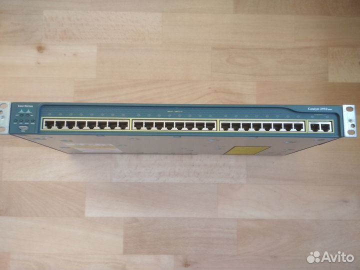 Коммутатор switch cisco WS-C2950T-24