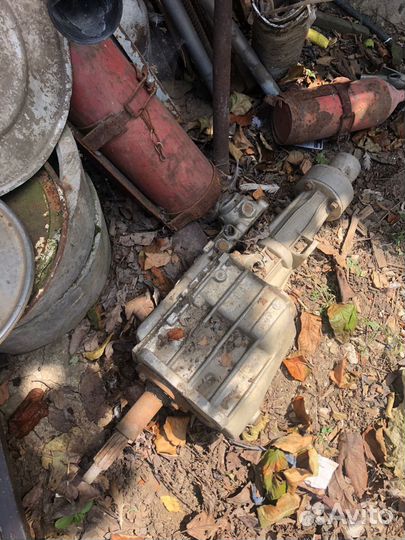 Коробка газ 24