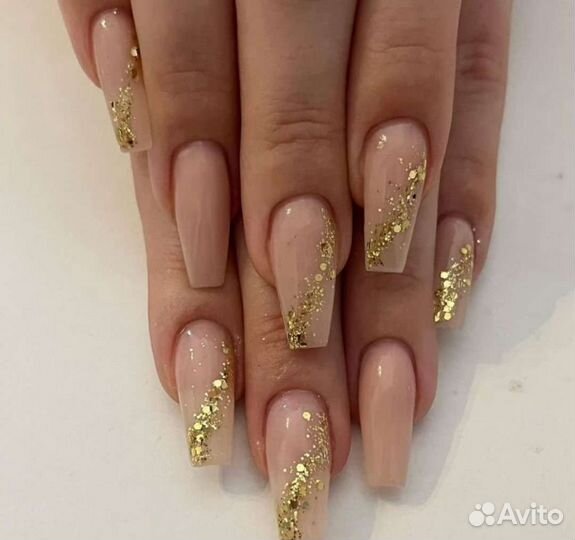 Мастер маникюра и педикюра