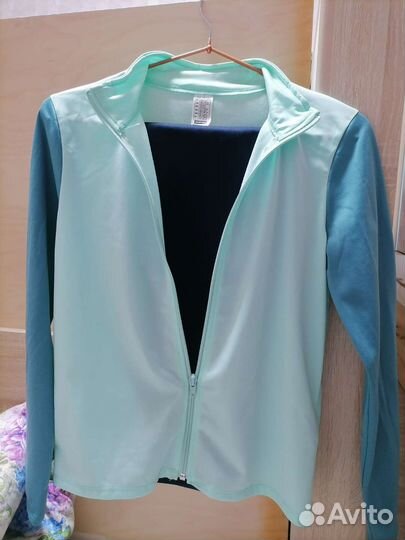 Спортивный костюм для девочки