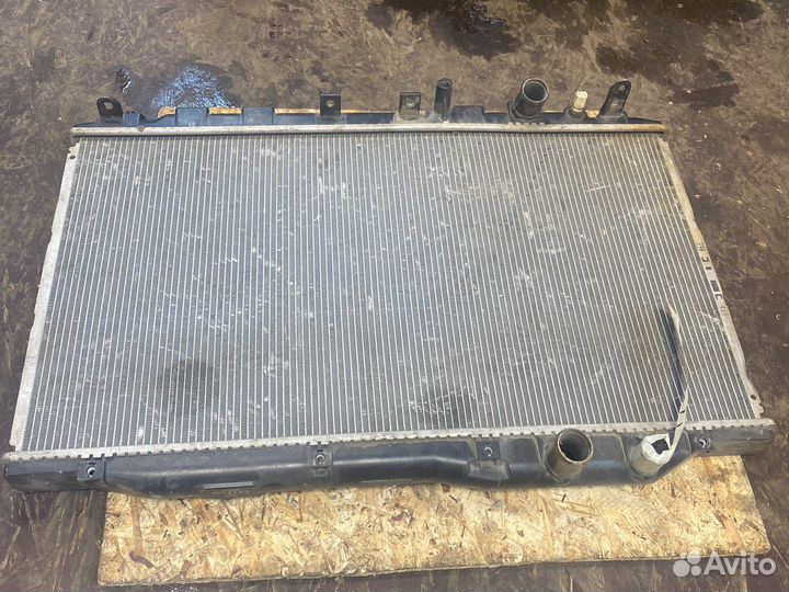 Радиатор охлаждения Honda civic