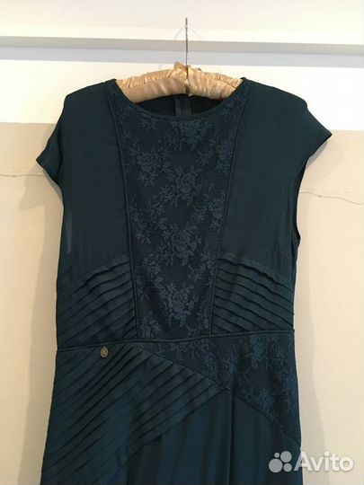 Платье вечернее