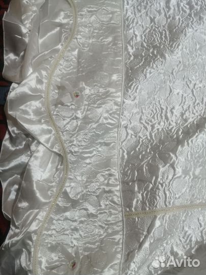 Накидки на диван и кресла