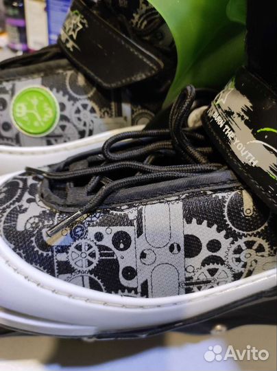 Роликовые коньки раздвижные 38-41 +рюкзак и защиты