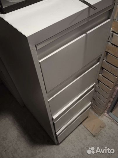 Шкаф секретариат