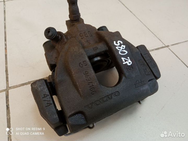 Суппорт тормозной задний правый Volvo S80