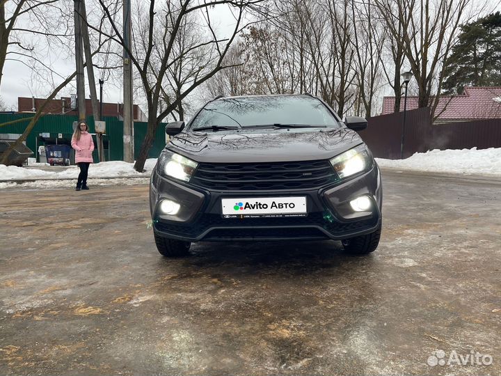 LADA Vesta Cross 1.8 МТ, 2022, 70 000 км