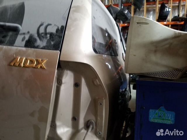 Acura mdx 2000-2006 крыло заднее правое