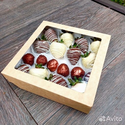 Набор из клубники и трюфелей Софи+