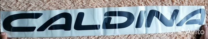 Наклейки на стекло автомобиля