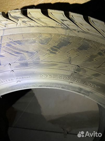 Bridgestone Dueler A/T 235/55 R17 Z