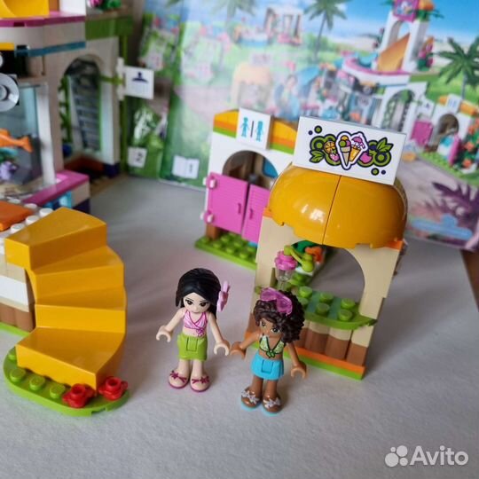 Lego Friends Летний бассейн Хартлейка, аквапарк