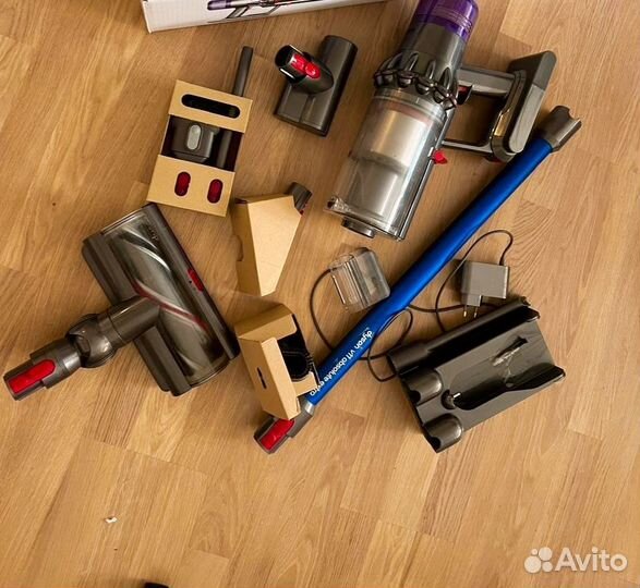 Пылесос dyson v11