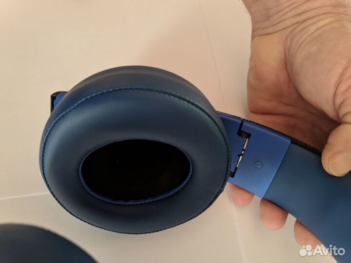 Sony wireless stereo headset 2.0