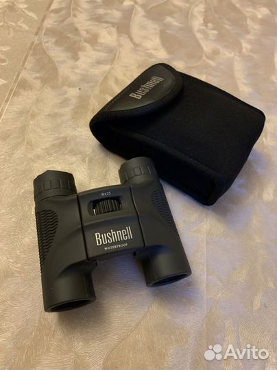 Бинокль bushnell 8x25 в чехле