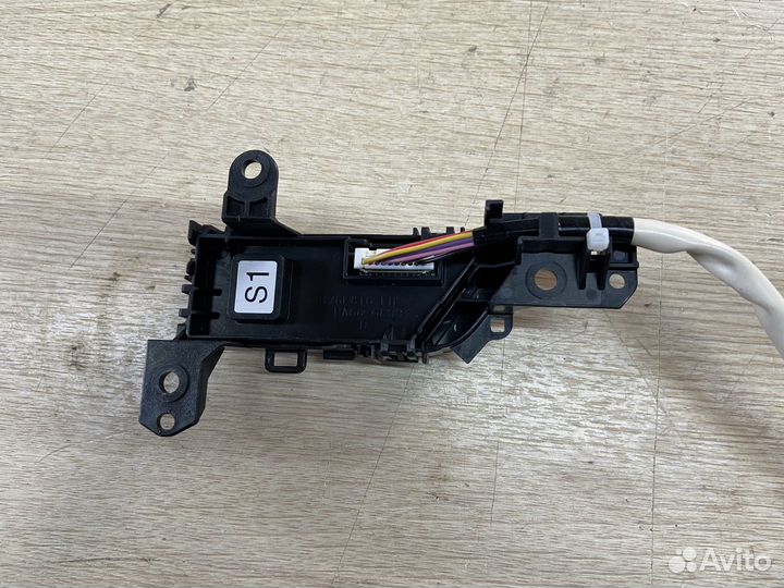 Индикатор выбора скоростей Toyota Rav4 XA 50