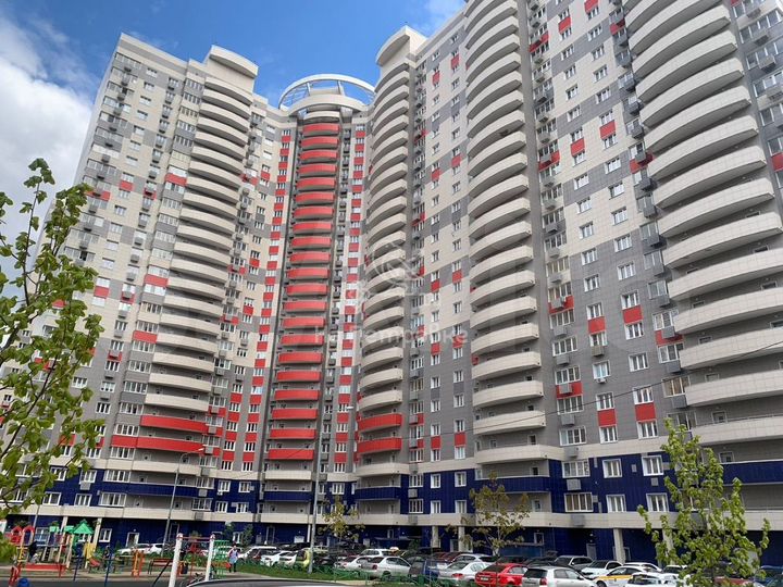 2-к. квартира, 62,4 м², 8/24 эт.