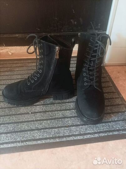 Ботинки женские зимние 38 размера
