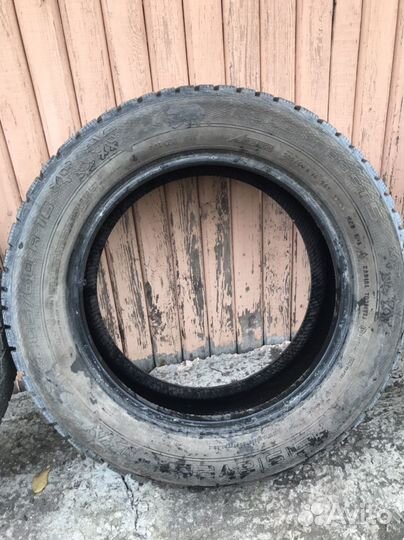 Gislaved Nord Frost V 205/60 R16 70J