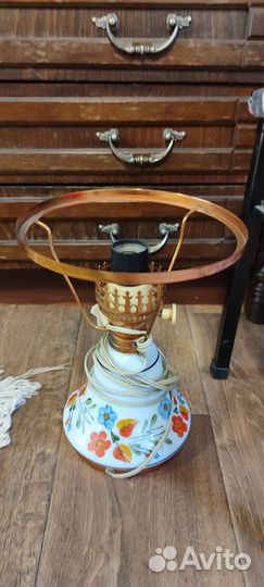 Лампа настольная