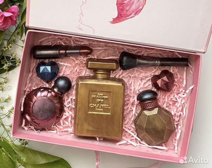 Шоколадные наборы 8 марта