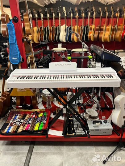 Цифровое пианино Amadeus Piano AP-125 White