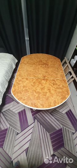 Стол книжка