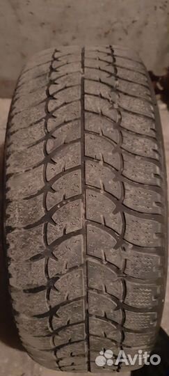 Pirelli Cinturato P1 205/55 R16 90