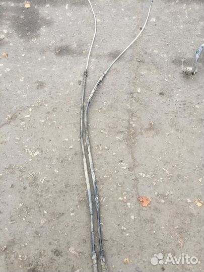 Трос ручника Шкода Октавия А5 1,8
