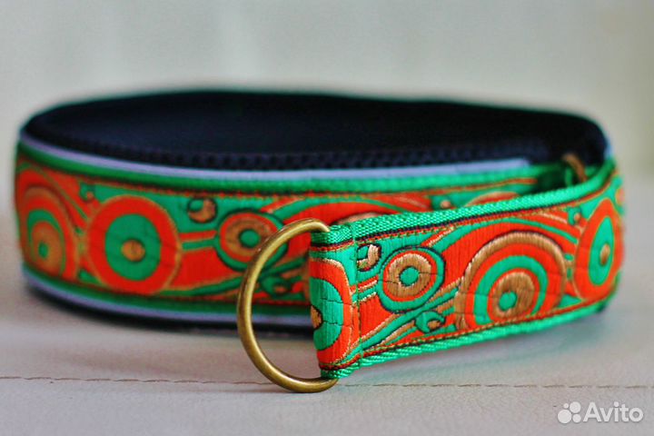 Красивые ошейники для собак