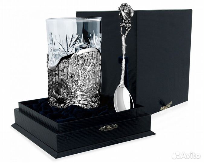 Серебряный подстаканник «Глухариная охота» литой с