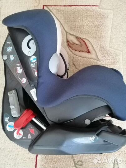 Автомобильное детское кресло