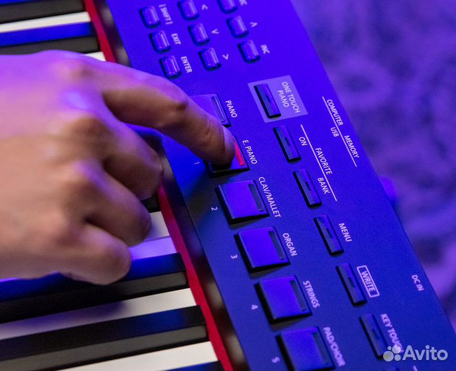 Цифровое пианино Roland + Аксессуары