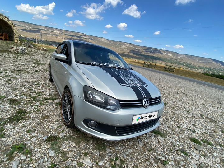 Volkswagen Polo 1.6 AT, 2010, 10 000 км