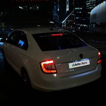 Skoda Rapid 1.6 AT, 2017, 255 972 км, с пробегом, цена 820 000 руб.