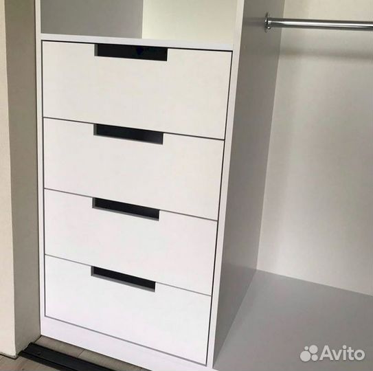 Шкаф распашной