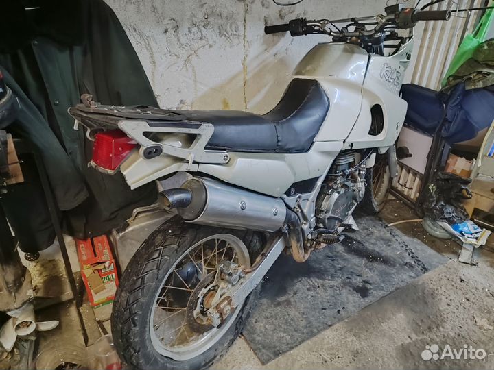 Kawasaki kle 400