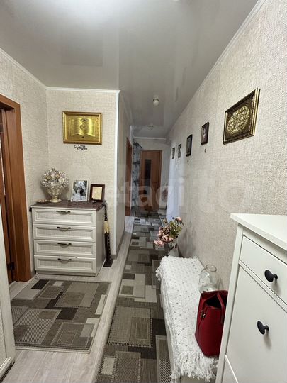 2-к. квартира, 69 м², 5/5 эт.