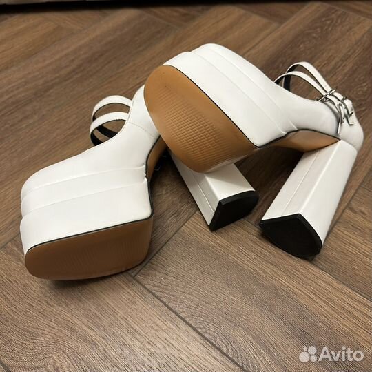 Туфли женские