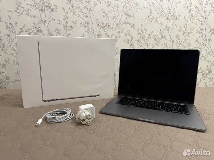 Apple macbook air 13 2022 m2 256