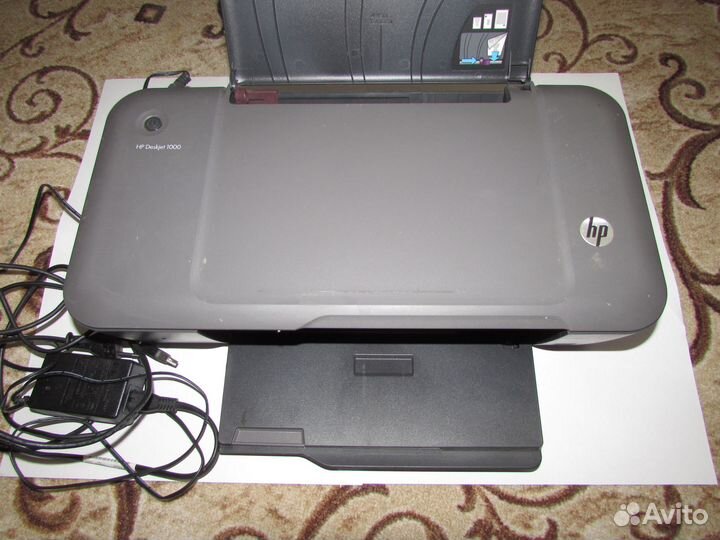 Принтер HP Deskjet 1000