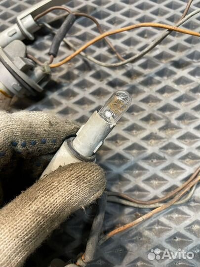 Патрон поворотник+габарит Nissan Primera P12 02г