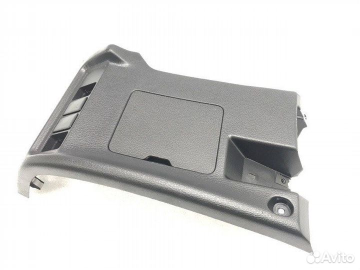 Накладка на торпедо левая Mitsubishi Pajero Sport