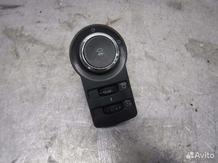 Переключатель света Chevrolet Cruze F16D3 2012