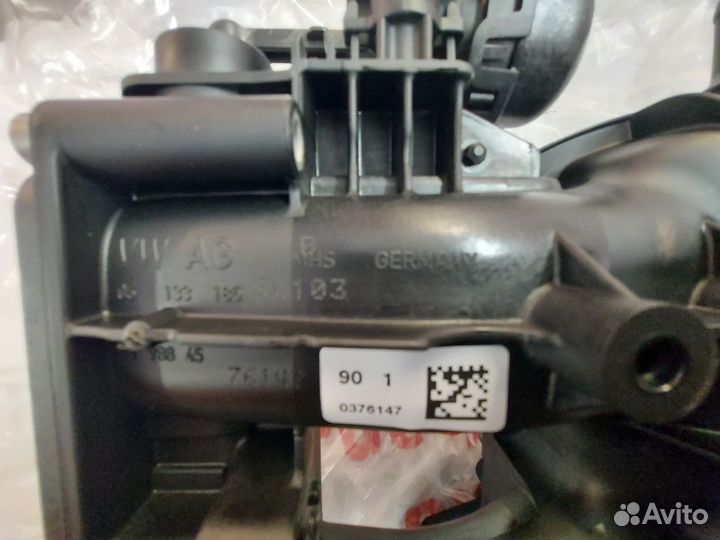 Впуск.коллектор 06J133201BH