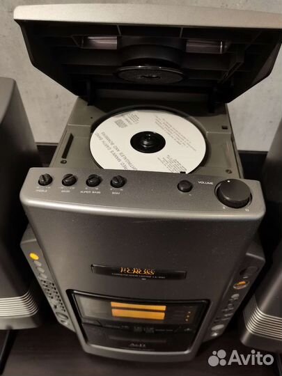 Музыкальный центр Япония + видео